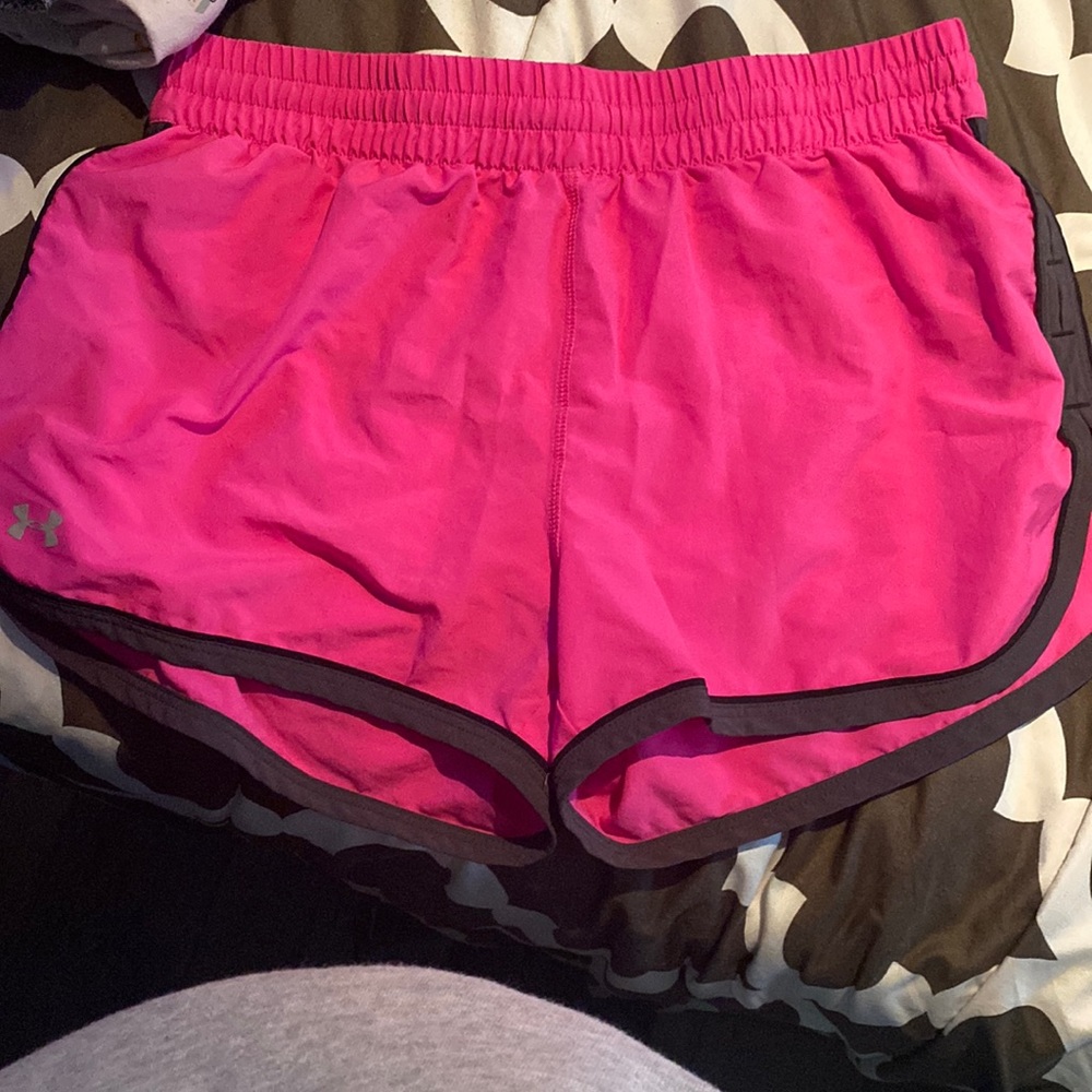Womens under armour fitted short